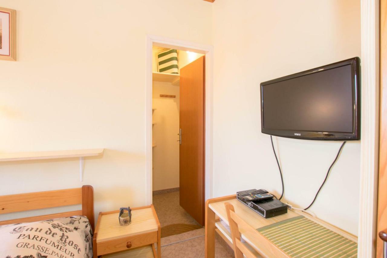 Apartments Pettener - Great Location Medulin Bagian luar foto